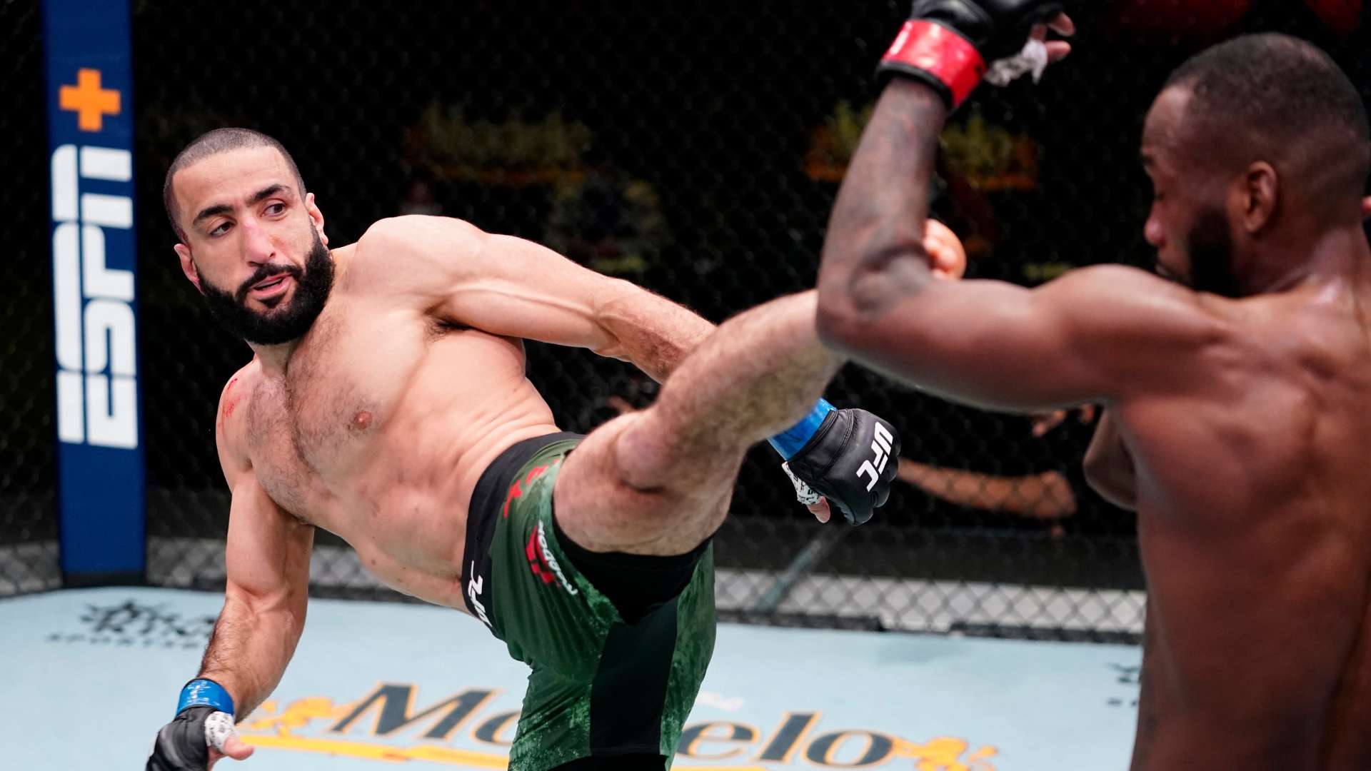 特的對決吸 特的對決吸